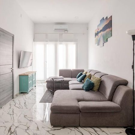 Apartamento En Planta Baja Cerca De La Playa En Badalona Exterior foto